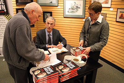 jerid signing3